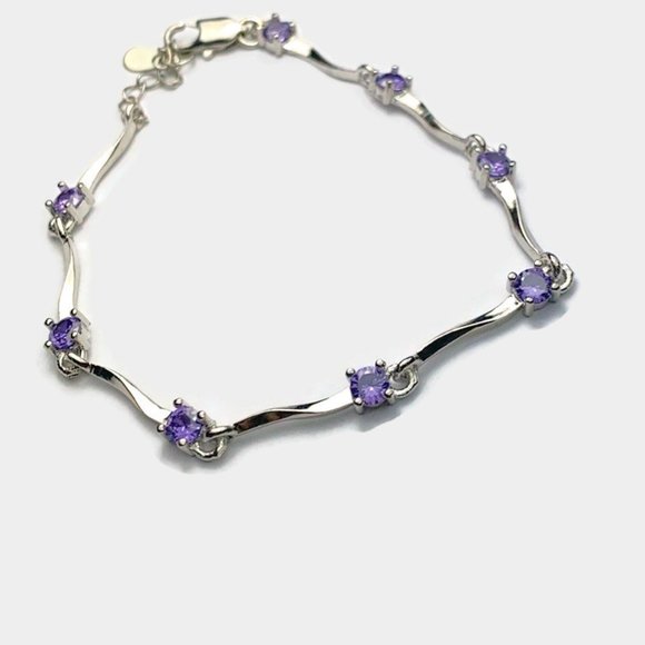 Jewelry - Purple crystal bracelet (last one)